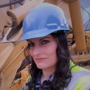 Meet your Posher, Gloria